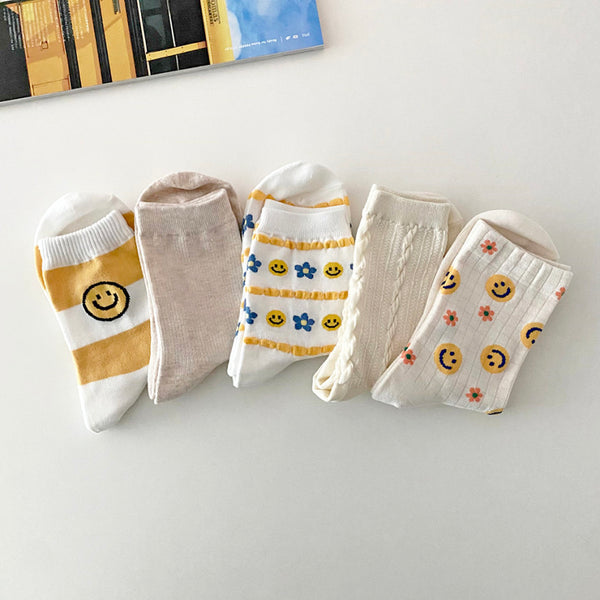 AURACASA Daily Women 5 Pairs Socks 02. Smile Yellow